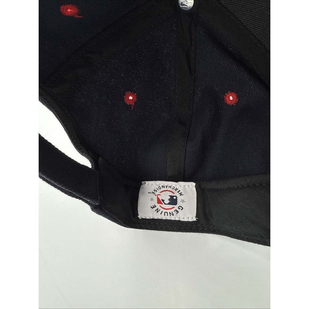 Fan Favorite Cleveland Guardian Hat - Picture 3 of 5